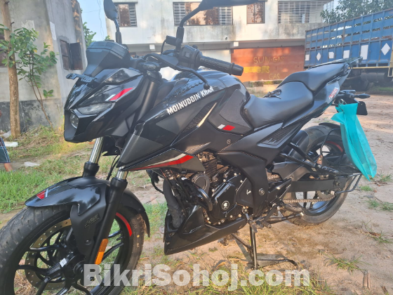 Bajaj Pulsar 250 PSUB97FY1RTC00927 2024